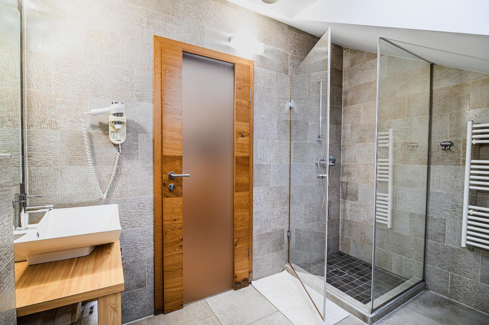 Apartments Maleric With Indoor Pool And Wellness Dragatuš Quarto foto