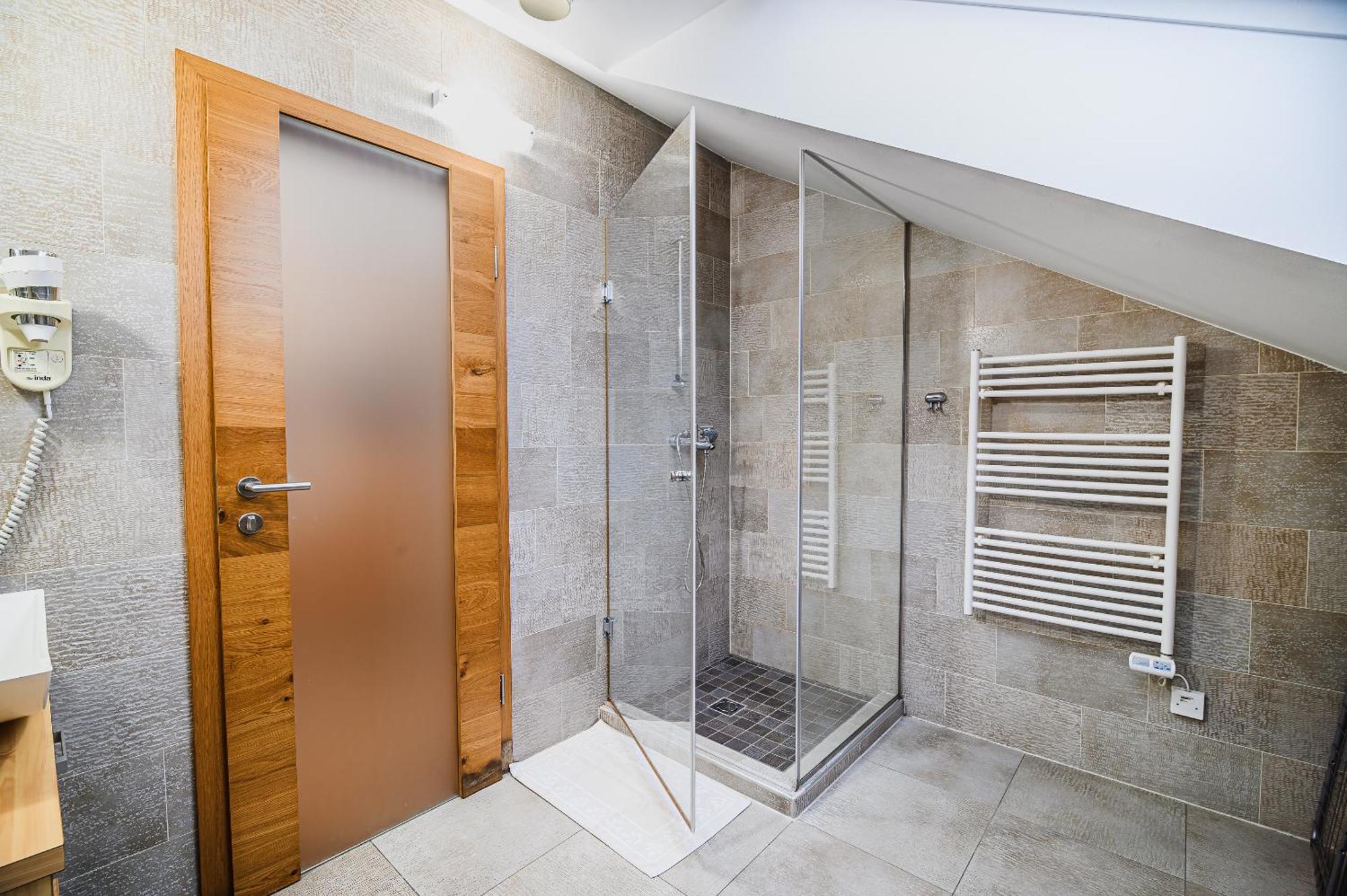 Apartments Maleric With Indoor Pool And Wellness Dragatuš Quarto foto