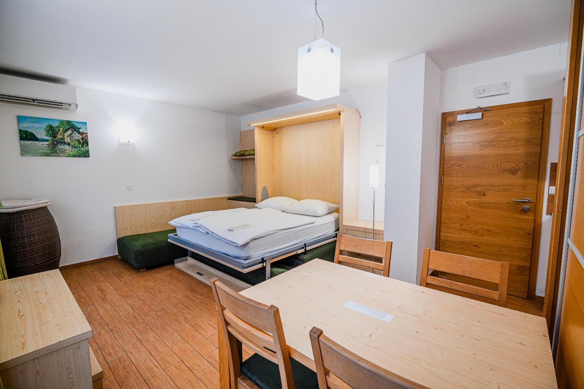 Apartments Maleric With Indoor Pool And Wellness Dragatuš Quarto foto