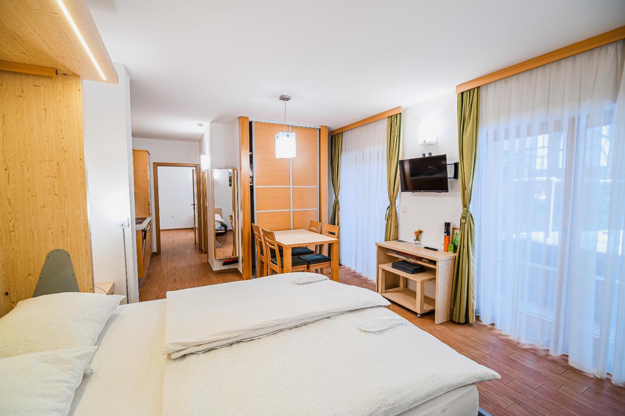 Apartments Maleric With Indoor Pool And Wellness Dragatuš Quarto foto